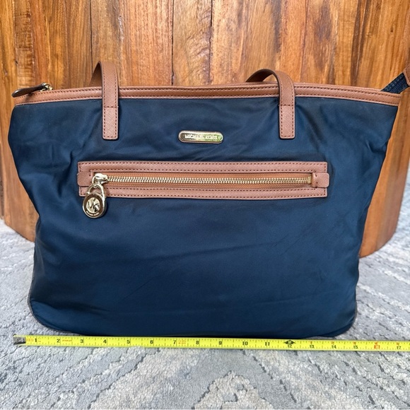 Preowned Michael Kors Kempton Navy Blue Nylon Tote Shoulder Handbag Purse P - Picture 2 of 13